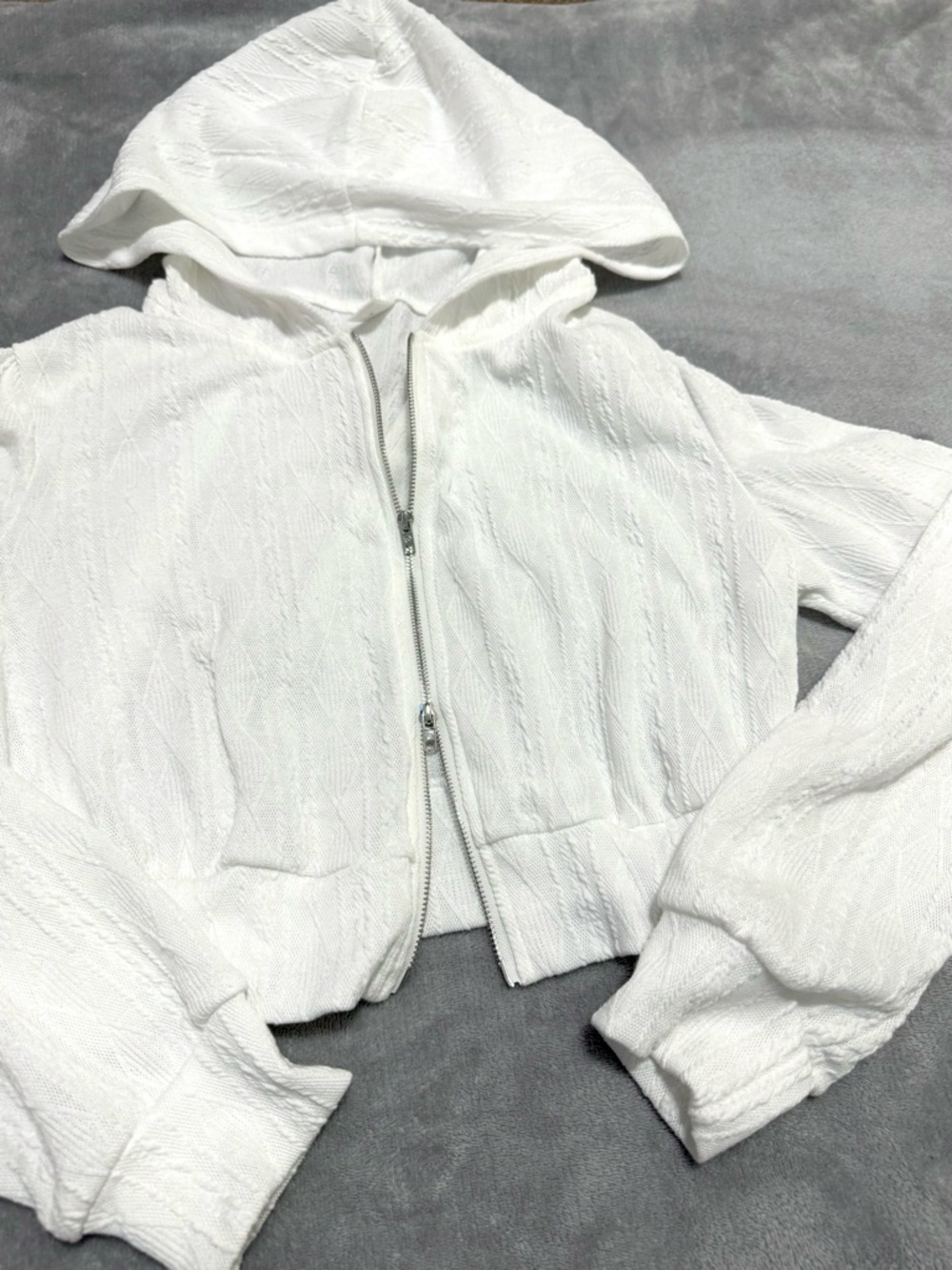 White Textured Cropped Zip Up Hoodie Jacket Women’s Small